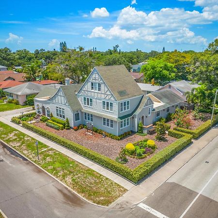 مبيت وإفطار سانت بطرسبرج The Kenwood Gables المظهر الخارجي الصورة