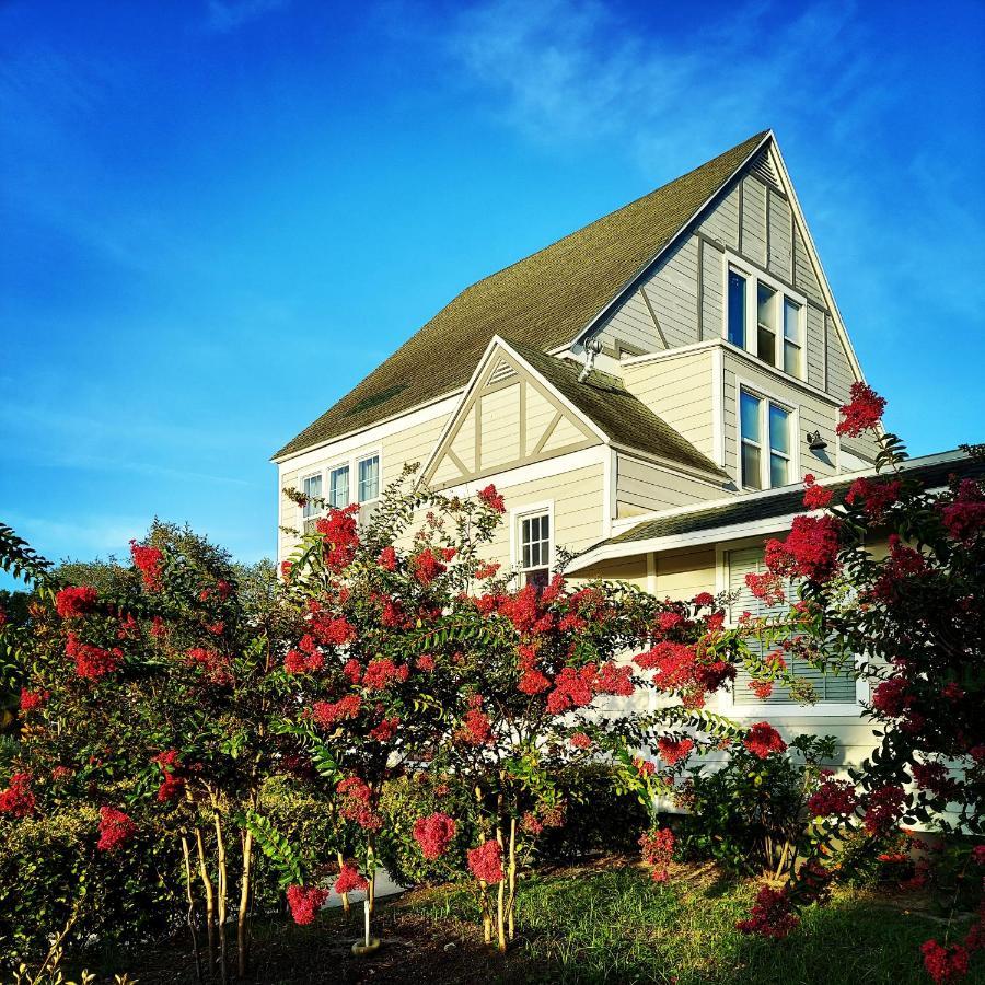 مبيت وإفطار سانت بطرسبرج The Kenwood Gables المظهر الخارجي الصورة